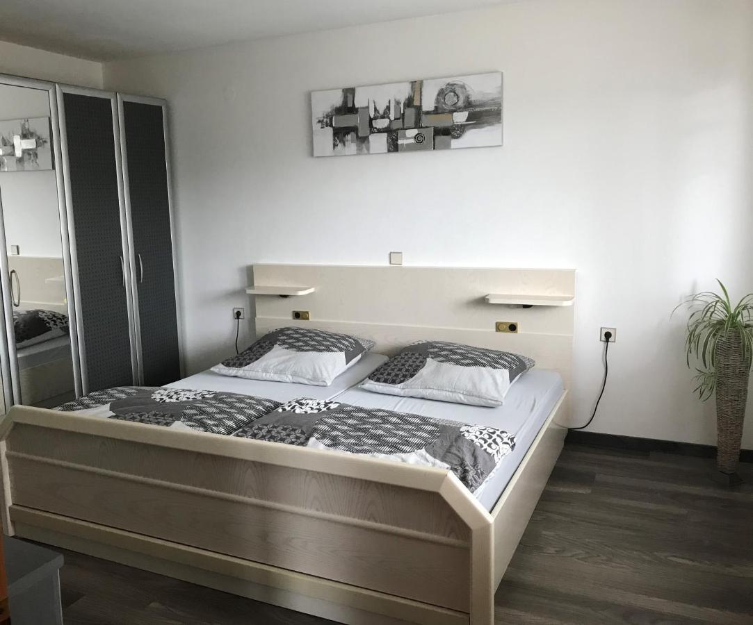 Ferienwohnung Nuedling Hilders Exteriér fotografie